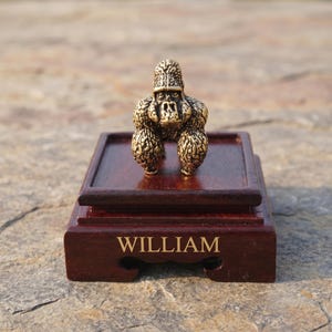 Mässingsgorillafigur, mini-apastaty, djurskulptur, skrivbordsdekoration, samlarpresent