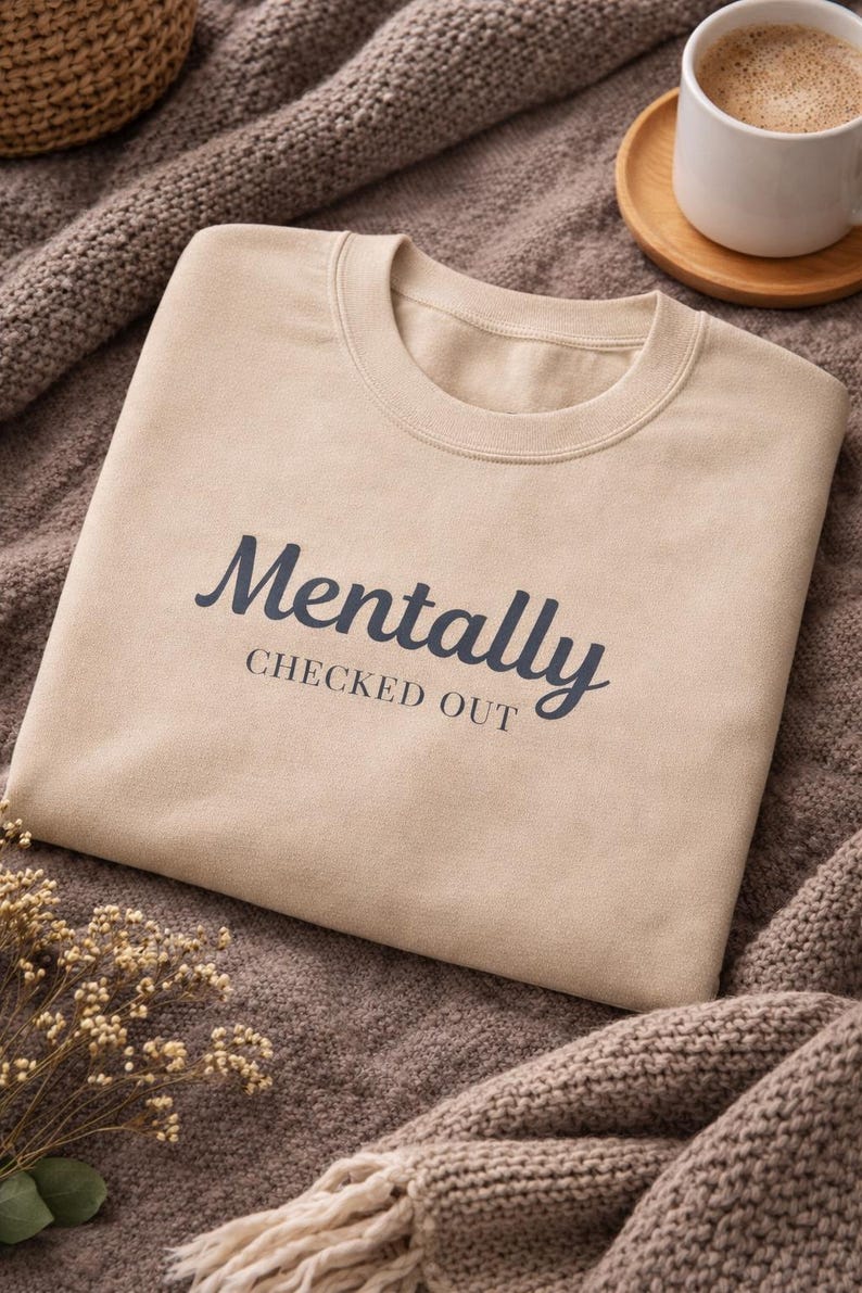 Unisex Sweatshirt, Minimalist Graphic Pullover, Mentally Checked Out Crewneck 画像 3