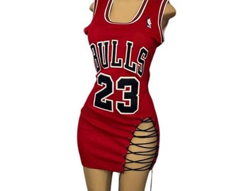 2 piece jersey dress CHICAGO BULLS Top and Skirt. Reworked Basketball Jersey Into 2 Piece Shirt  and Skirt Dress Set