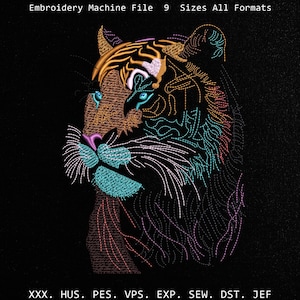 Può includere: Un file per ricamatrice raffigurante una testa di tigre stilizzata di profilo. La tigre è delineata con fili arancioni, verde acqua, rosa e bianchi su sfondo nero. Il testo recita: Embroidery Machine File 9 Sizes All Formats XXX. HUS. PES. VPS. EXP. SEW. DST. JEF.