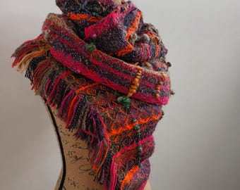 Handwoven Wool Scarf: Oversized Lilac Grey Baltic Shawl