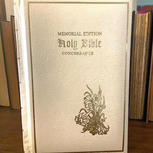Memorial Edition Holy Bible Concordance, 1976 Printing, King James Version, Old And New Testament