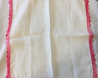 Hanky, Linens, Handkerchief, Vintage Cotton Handkerchief, White with Hand Crochet on edges, ladies handkerchief