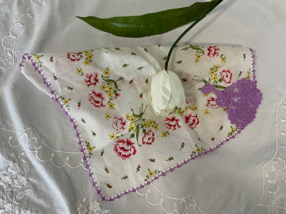 Vintage Cotton Handkerchief, White With Pink Flow… - image 6