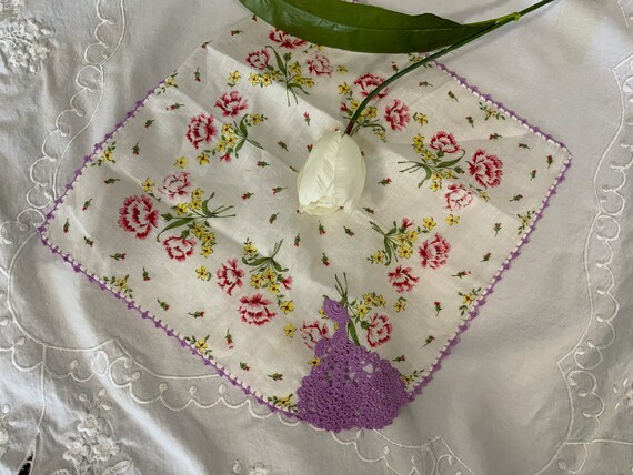 Vintage Cotton Handkerchief, White With Pink Flow… - image 7