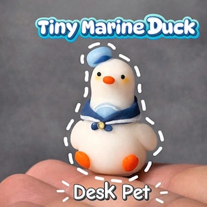 Puede incluir: Un letrero de madera rústica con el texto "Welcome to our home" en letras blancas. El letrero presenta un acabado envejecido y un diseño sencillo y acogedor, ideal para un porche o entrada.