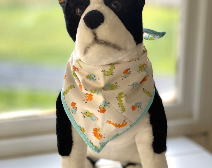 The Cute as a Bug Dog Bandana (Classic Size)