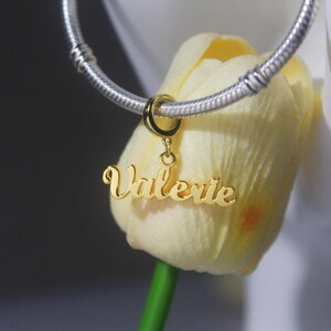 Dije de letra inicial de latón personalizado, colgante recortado personalizado, regalo para ella, pulsera o collar, dije de plata; dije para pulsera