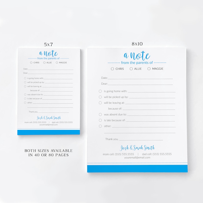 Pode incluir: Blocos de notas brancos com detalhes azuis e o texto "a note from the parents of". Os blocos de notas incluem se&ccedil;&otilde;es para datas, nomes de alunos e motivos de aus&ecirc;ncia. Dispon&iacute;vel nos tamanhos 5x7 e 8x10.