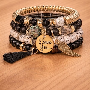 Conjunto de pulseras de cuentas multicapa estilo boho, con borla y dije de aleación (4 piezas)