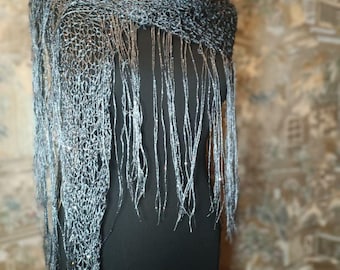 手編みのスパンコールショール、エレガントなシマーラップ、イタリア糸のフリンジスカーフ