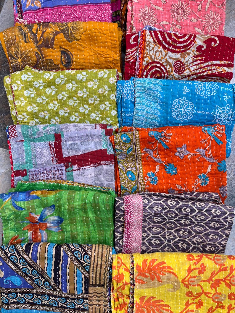 Handmade Kantha Comforter - Tropical Floral Print Quilt - Bohemian Style Blanket image 7