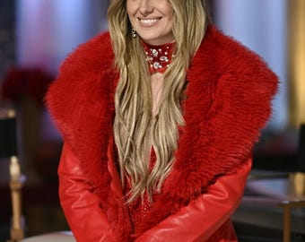 Abrigo de piel sintética Red Lainey inspirado en el modelo: Chaqueta Wilson para mujer hecha a mano con ribetes de cuero genuino.