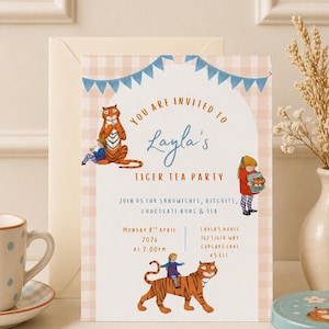 Puede incluir: Una invitación caprichosa para la Fiesta del Té del Tigre de Layla, con ilustraciones de tigres y niños. La invitación incluye la fecha, la hora y el lugar, con un menú de sándwiches, galletas, bollos de chocolate y té.
