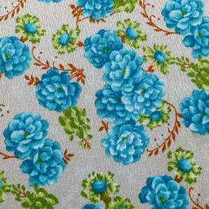 Vintage Fabric Retro flower Blue fabric 70s S-59