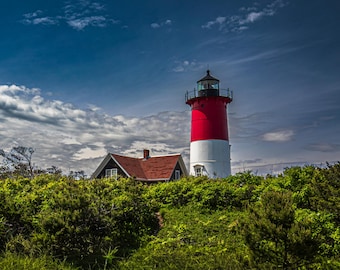 Latarnia morska Nauset w Eastham, Cape Cod, w świetle dziennym