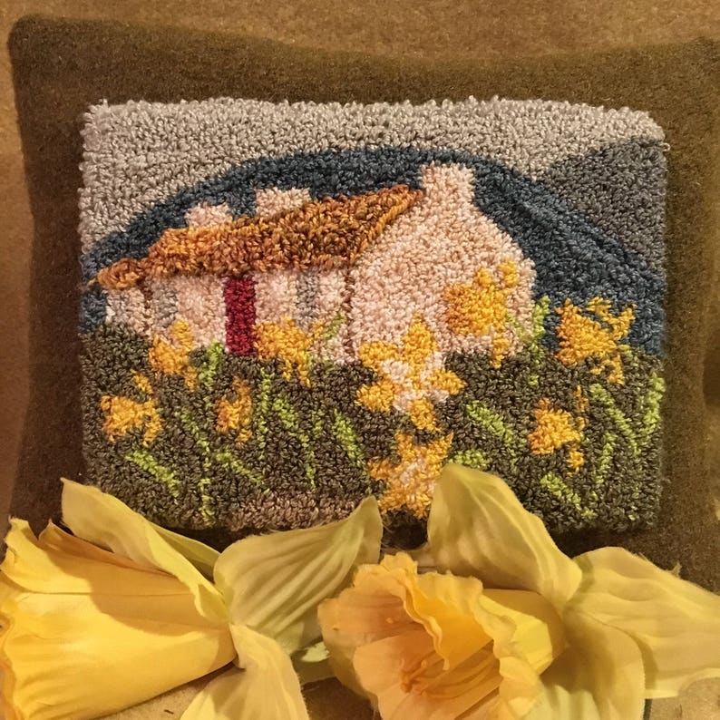 Primitive Punch Needle Daffodil Cottage Pattern Etsy