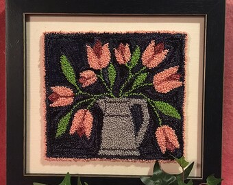 Primitive Punchneedle Pattern Pink Tulip Tankard