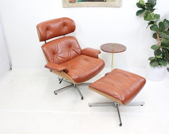 Mid Century Modern Eames style chair |