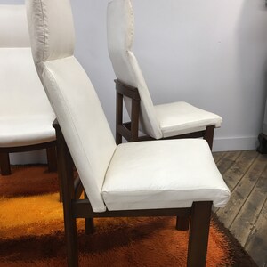 Mid Century Modern dining chairs set of 4 white vinyl Gre-Stuff.com image 3