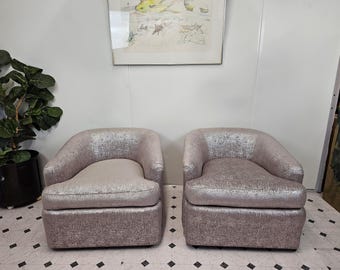 Vintage pair of club chairs in the style of Milo Baughman |