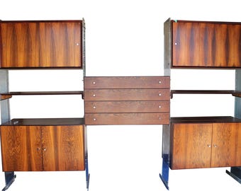 Modular freestanding wall unit by Poul Norreklit |