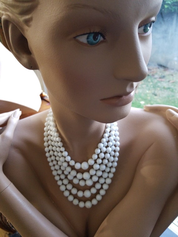 Multi Strand White Bead Necklace.