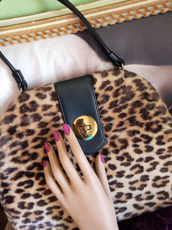 Unbelievable Animal Print Purse Like No Other.  V… - image 3