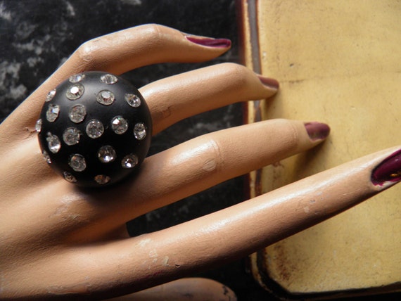 Ring, Vintage Outstanding Rhinestone Bold Ring, R… - image 1
