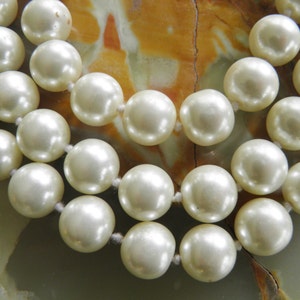 Faux Triple Strand Pearls, Bride, Wedding, Yummy image 5