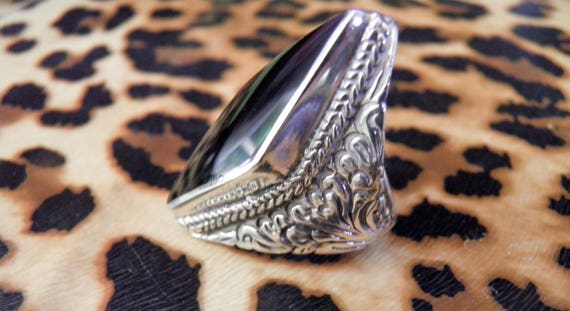 Massive Ring, Stunning Onyx and Sterling Silver - image 8