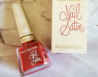 Great Nail Polish Complete With Box, Beautiful Bottle.  Colors Vary.