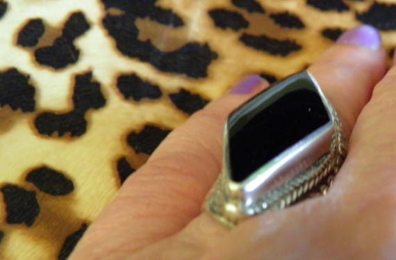Massive Ring, Stunning Onyx and Sterling Silver - image 10