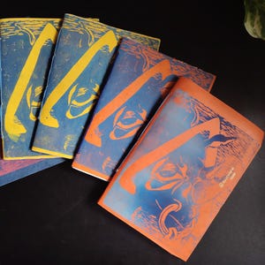 RHINO LINO - Carnet artisanal relié à la main, linogravure sur papier couleur
