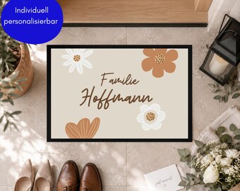 Personalisierte Fußmatte mit Namen | Geschenk für Paare o. Familien zu Hochzeit, Umzug & Einzug | Schmutzfangmatte Zuhause Eingang Camping
