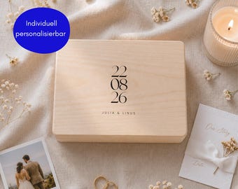 Personalized keepsake box with names and date | Wedding gift for the bride and groom | Anniversary wooden box | Simple, timeless, minimalist