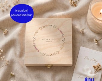 Personalized keepsake box with names and date for the bride and groom | Engagement and wedding gift | Wooden box, timelessly minimalist