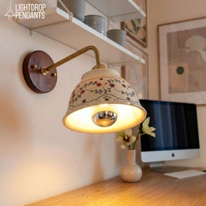Floral Ceramic Wall Sconce | Vintage Wood Copper Wall Light | Farmhouse Bedside Lamp | E27 Pull Chain Reading Light | Bathroom Fixture