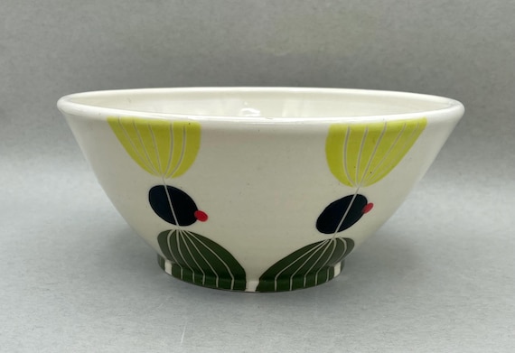 BOWL, medium, for mixing, serving, fruit.  Modern, mid-century geometric design.