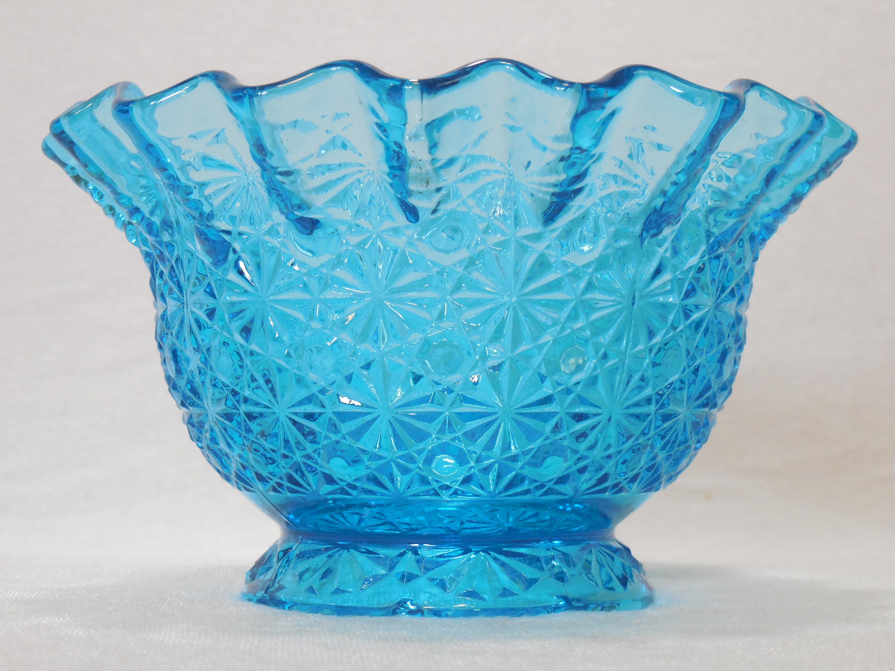 Blue Fenton Daisy and Button Bowl - Etsy