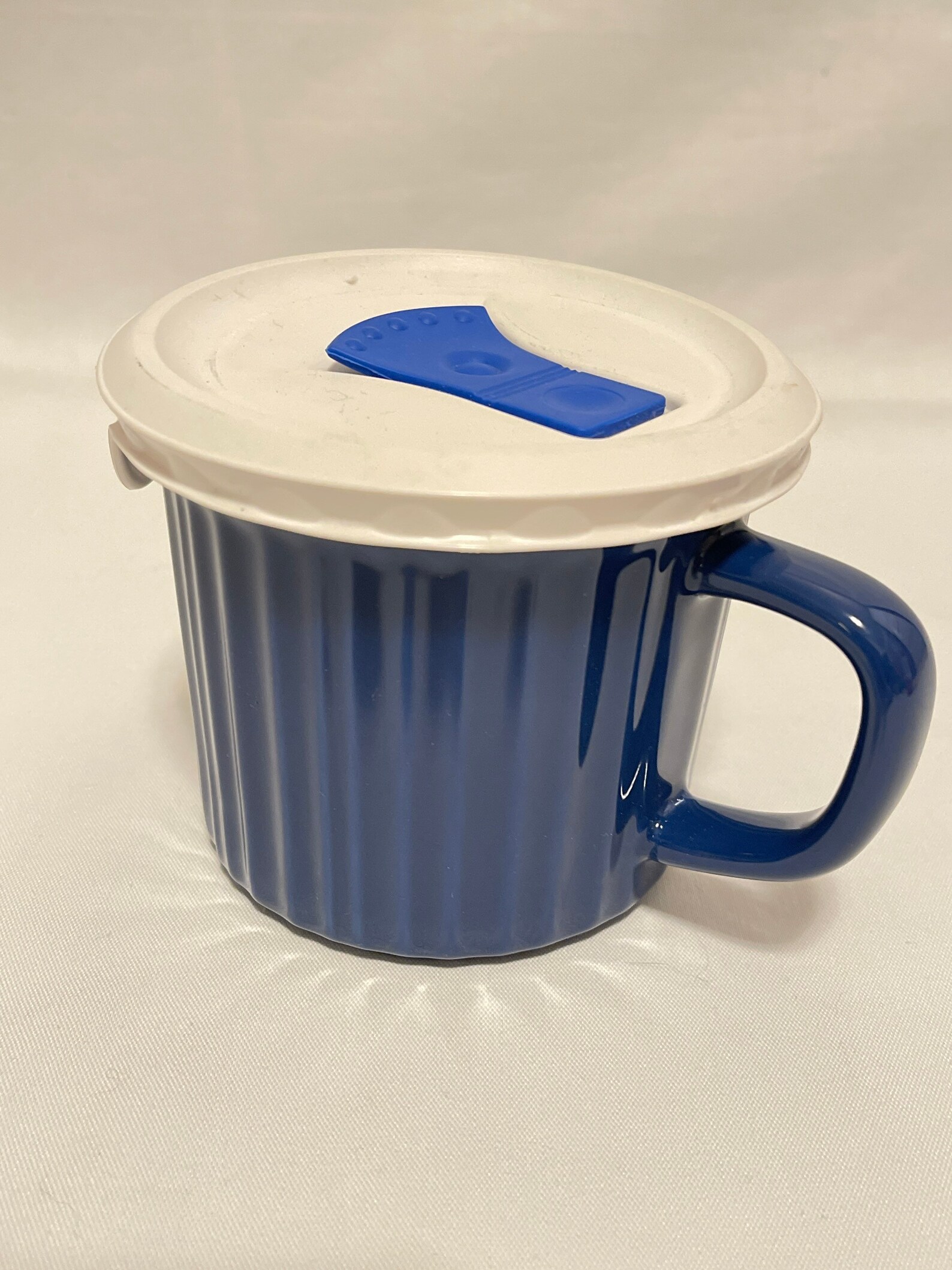 CorningWare French White Soup Mugs with Vented Lids Etsy