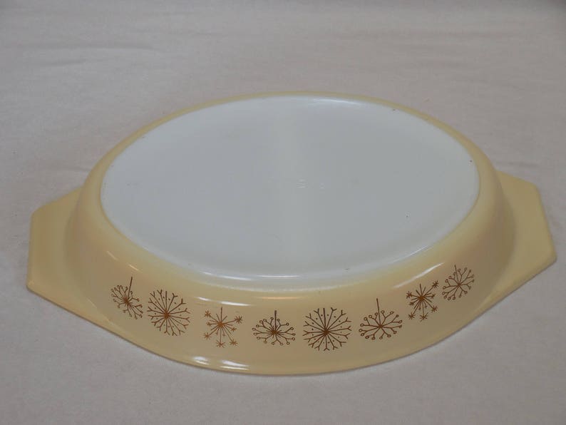 Dandelion Pattern with Lid Pyrex Dandelion Duet Promotional 1 12 Qt Divided Dish