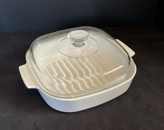 Corning M-10-GR-B 10" Cooker/Roaster with Lid