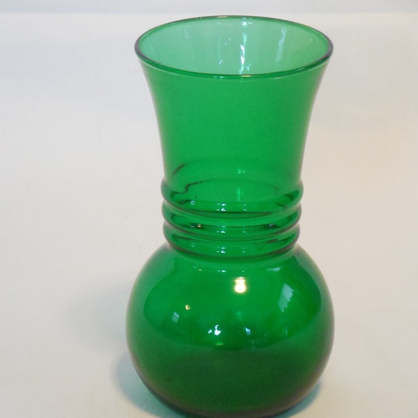 Vintage Emerald Green Anchor Hocking Bulb Vases