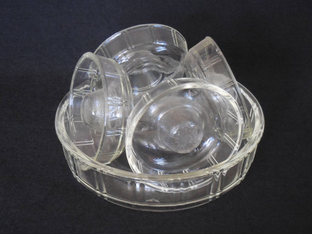 Vintage Glasbake Bundt Dishes, Queen Anne and Little Princess Bundt