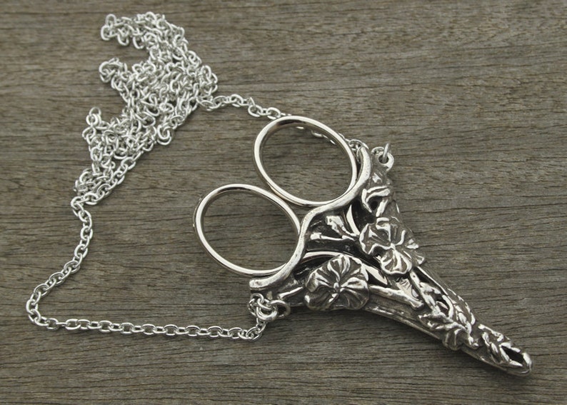 Jasmine Chatelaine with an Antique Pewter Finish & Etui Scissors - lacemaking and embroidery image 3