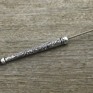 Seam Ripper with Long Floral Handle image 2