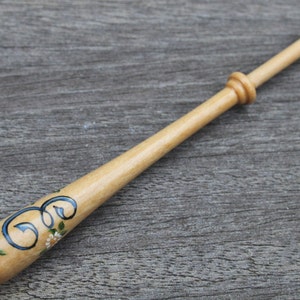 Bayeux Lace Bobbin with Painted Monogram