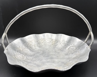 ヴィンテージ エバーラスト アルミバスケットトレイ ハンドル付き 花柄 手鍛造