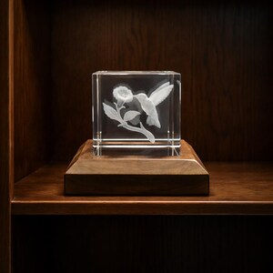 3D Subsurface Engraved K9 Crystal Cube - Hummingbird